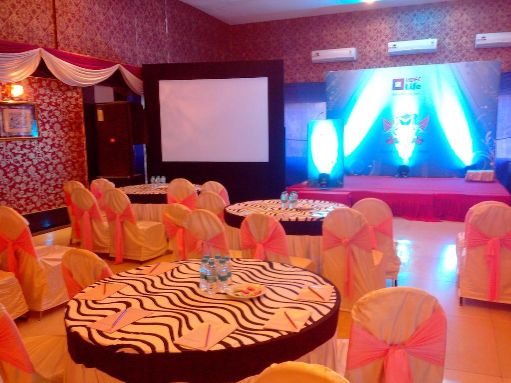 נאסיק Meuse Jupiter Business And Luxury Hotel מראה חיצוני תמונה