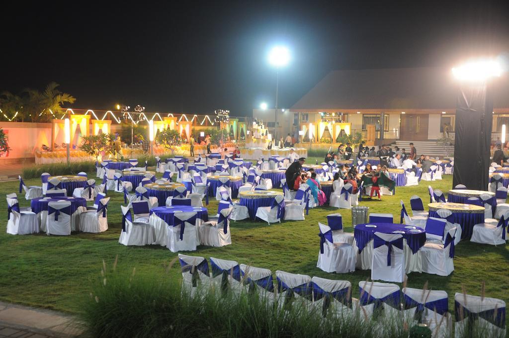 נאסיק Meuse Jupiter Business And Luxury Hotel מראה חיצוני תמונה
